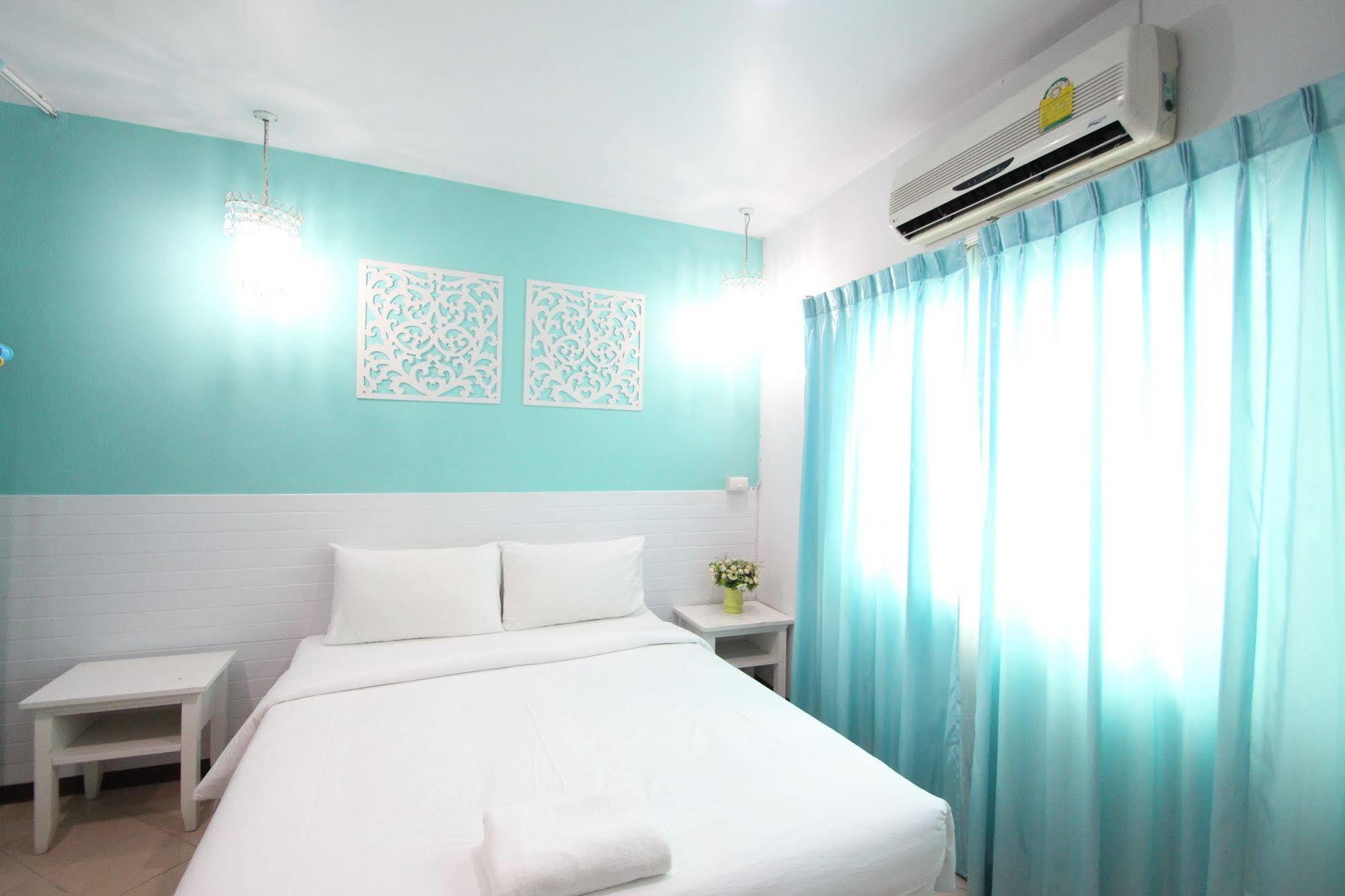 Preme Hostel Bangkok Kültér fotó