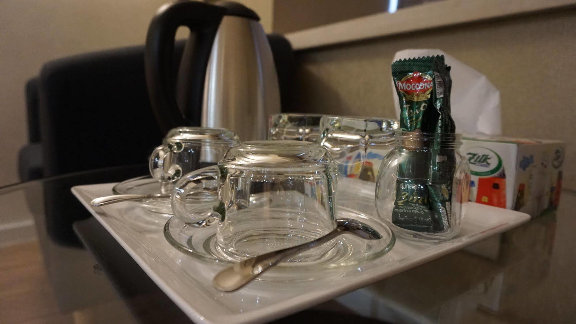 Preme Hostel Bangkok Kültér fotó