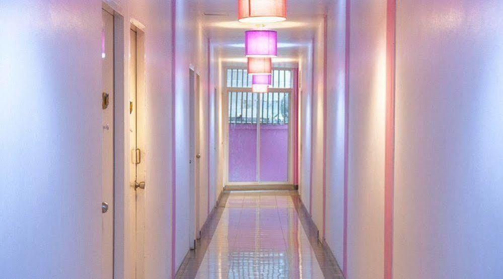 Preme Hostel Bangkok Kültér fotó